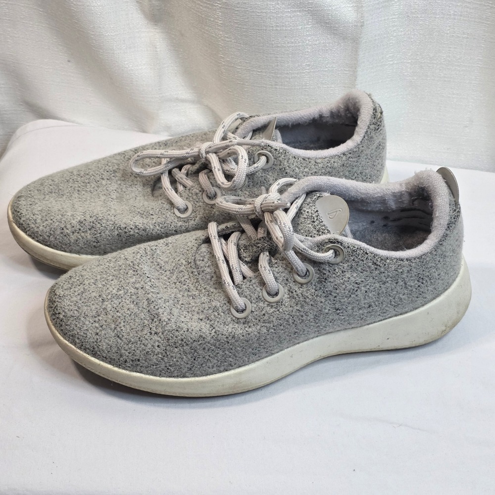 Allbirds Wool Runners Mens 8 Grey Merino Wool Sustainable Sneakers WRM M8